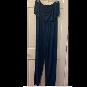 🔹💙HALTER JUMPSUIT💙🔹